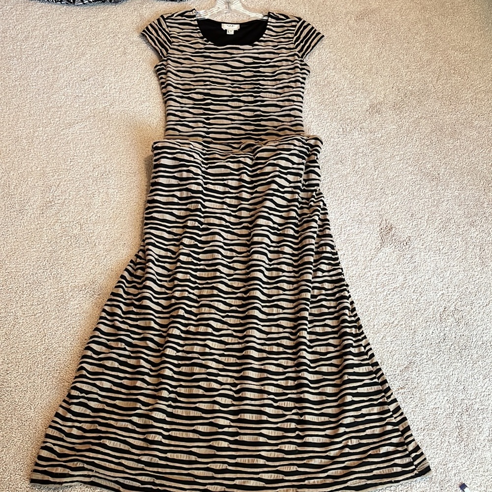 ECI Maxi Dress. Black and Tan Textured Fabric.